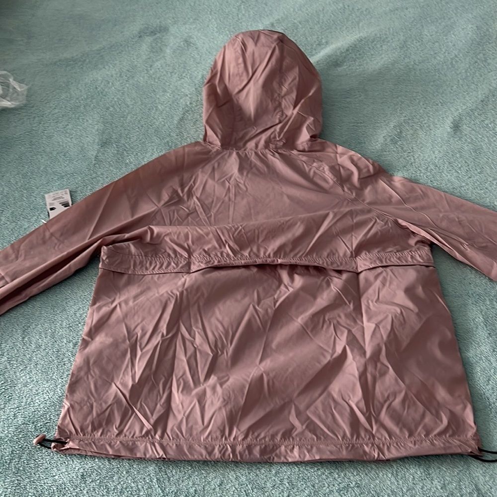 Windbreaker - Picture 2 of 13